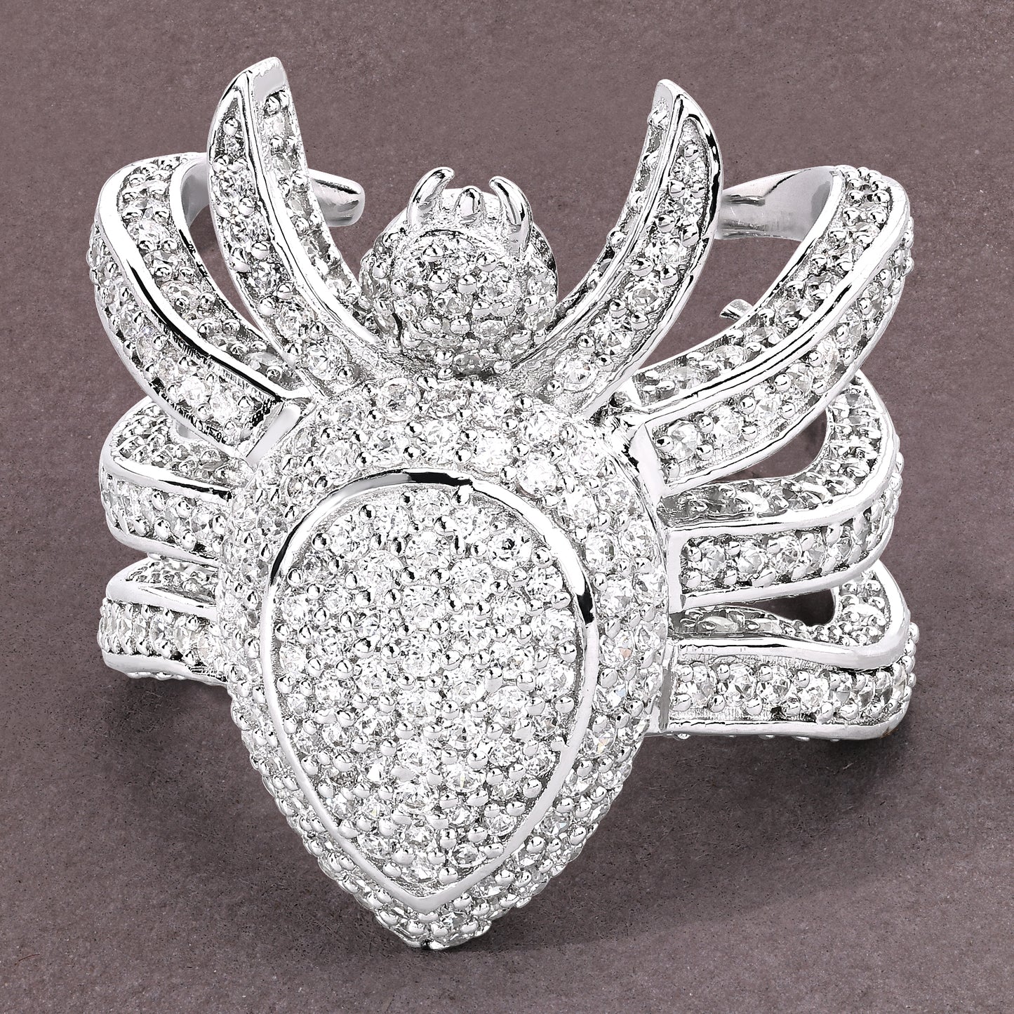 Hugging Spider Ring