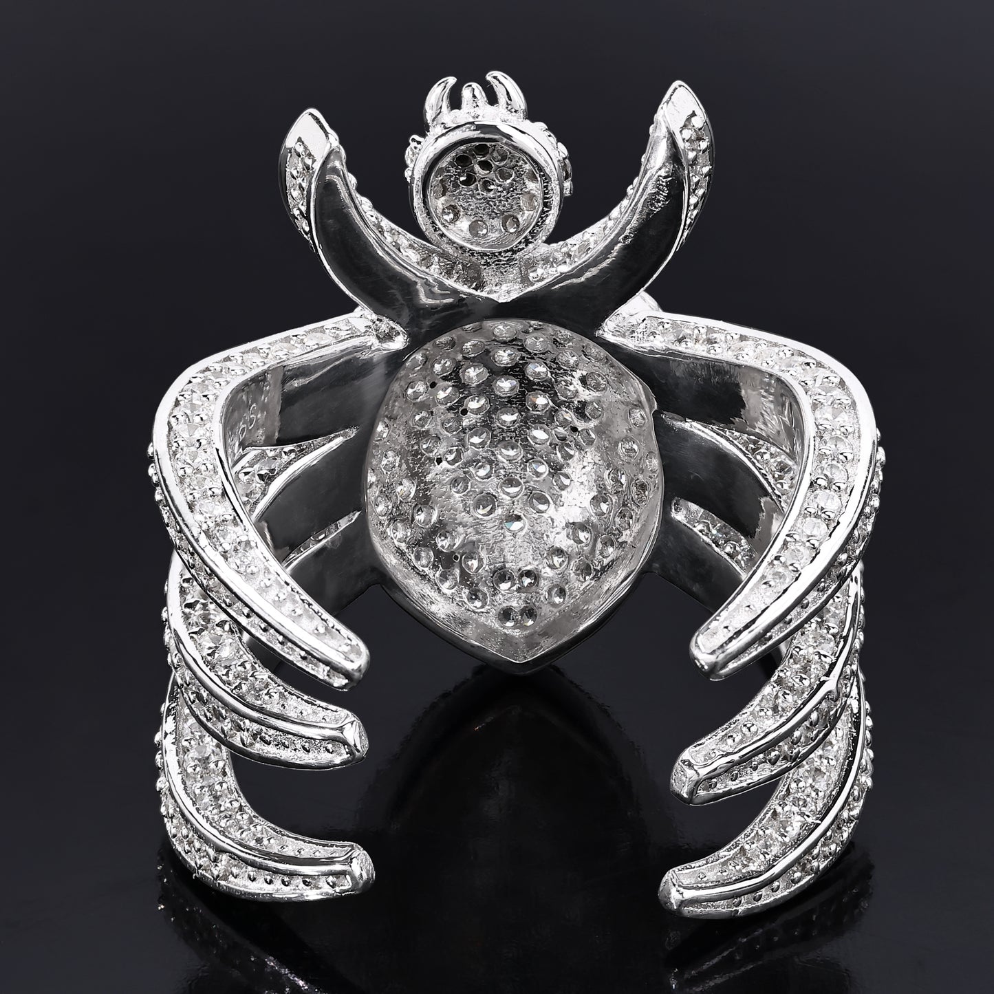 Hugging Spider Ring